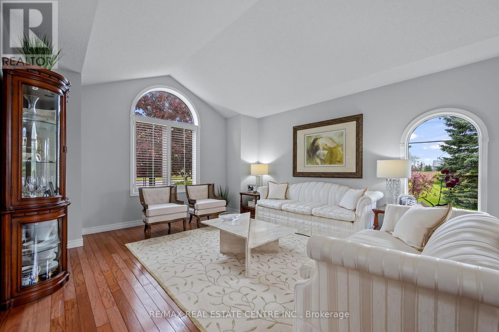1 BROWN AVENUE - 6