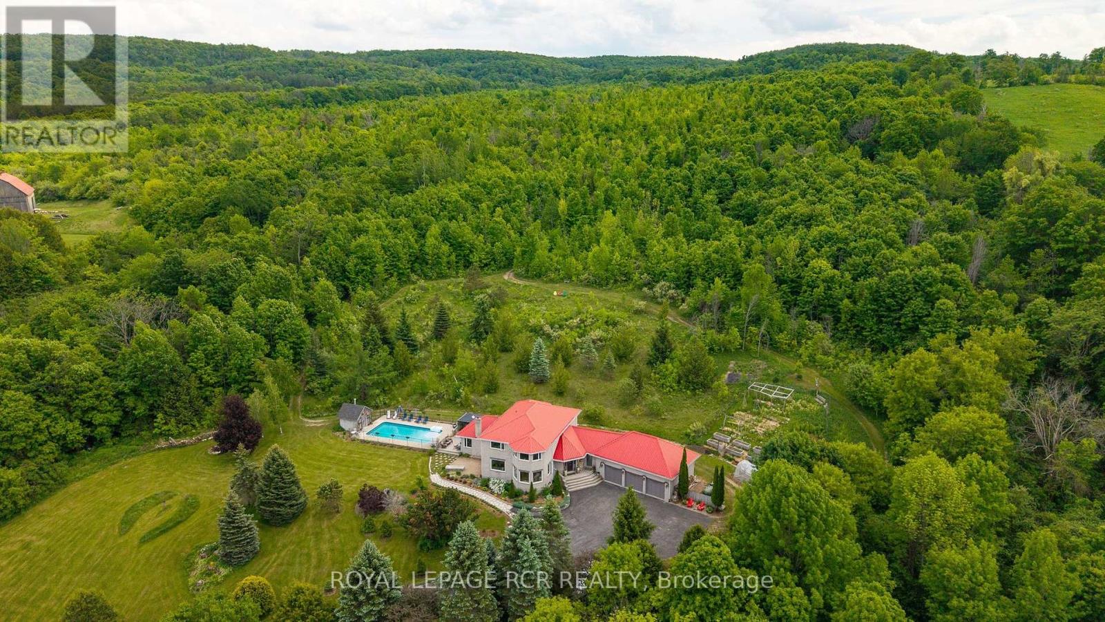 529648 OSPREY-THE BLUE MOUNTAINS TOWNLINE - 1