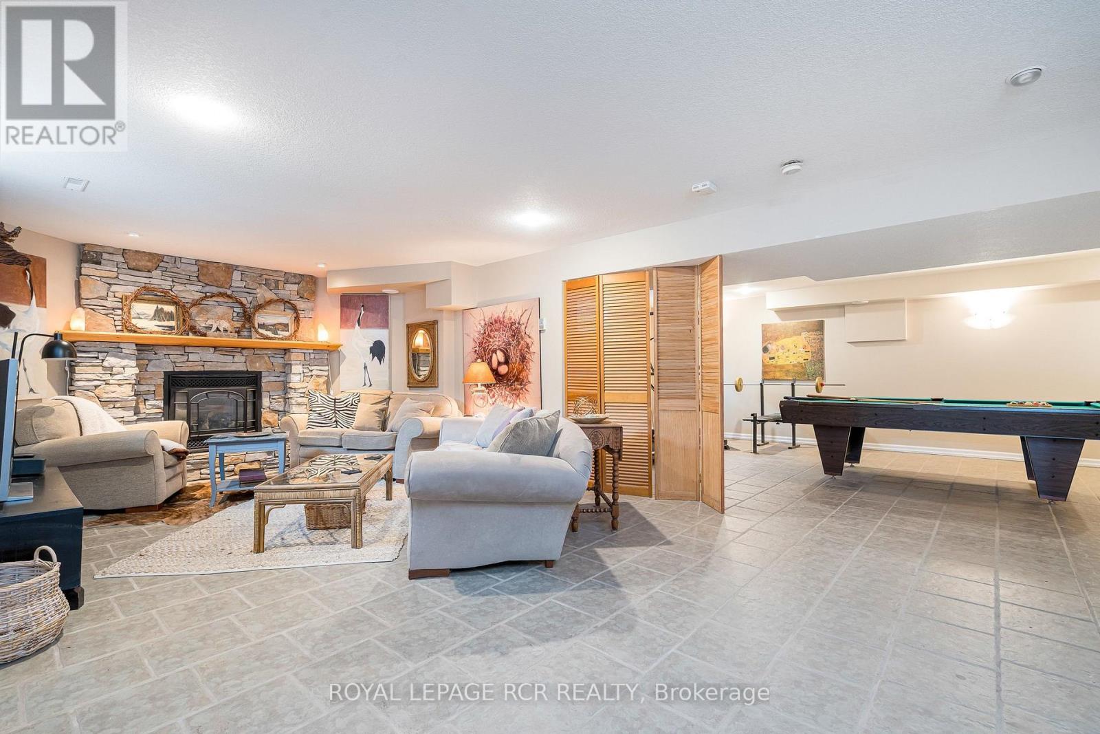 529648 OSPREY-THE BLUE MOUNTAINS TOWNLINE - 19