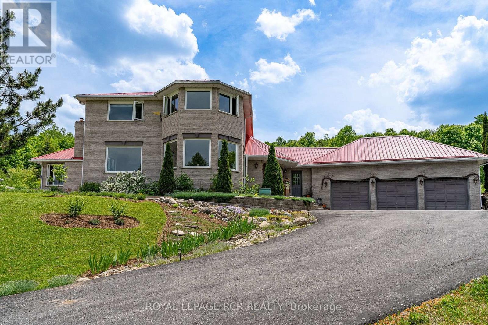 529648 OSPREY-THE BLUE MOUNTAINS TOWNLINE - 30