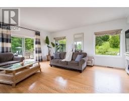 Family room - 529648 Osprey-the Blue Mountains Townline, Grey Highlands, ON L0M1P0 Photo 9