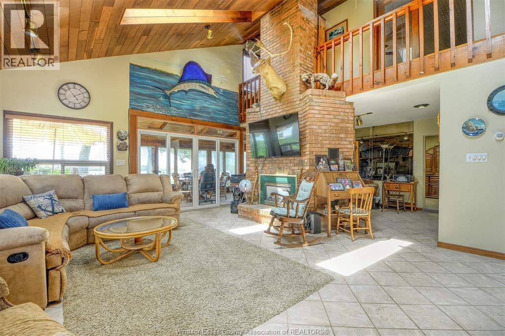 1047 FRONT ROAD South - 8