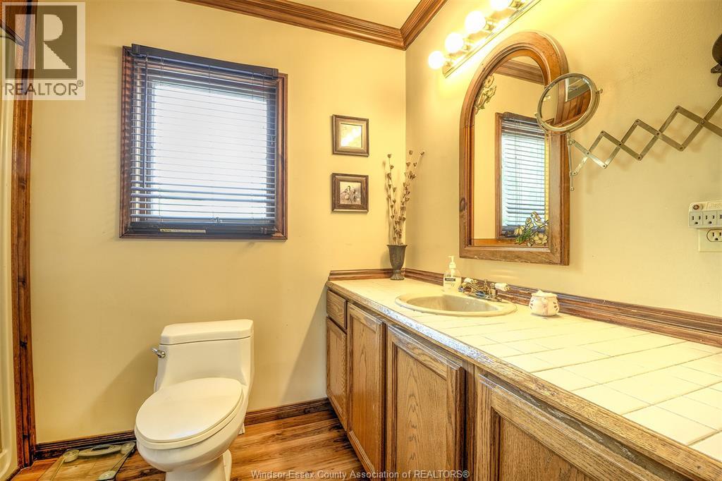1047 FRONT ROAD South - 21