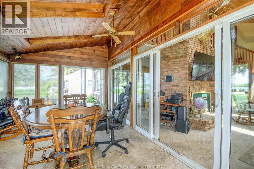 1047 FRONT ROAD South - 14