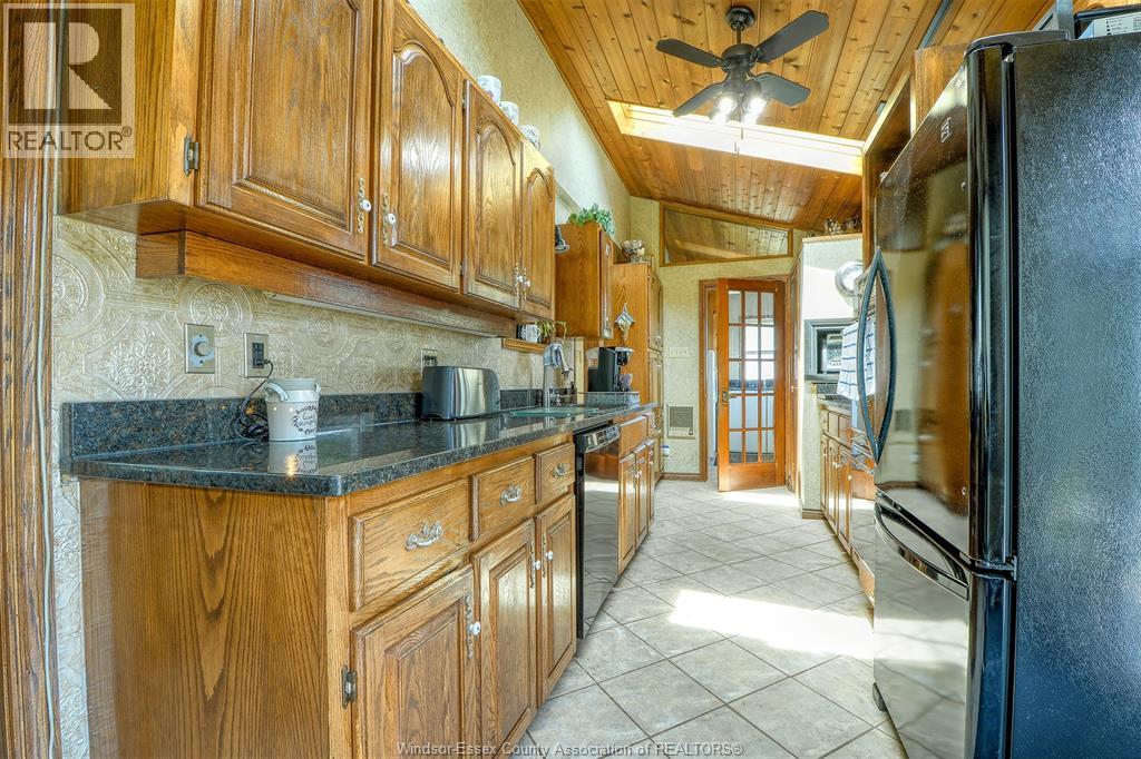 1047 FRONT ROAD South - 9