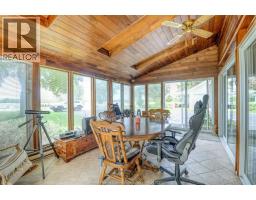 1047 Front Road South, Amherstburg, ON N9V2M4 Photo 13