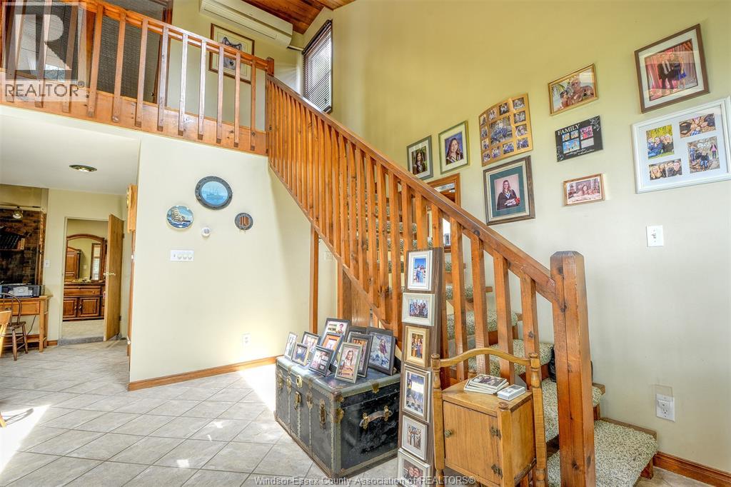 1047 FRONT ROAD South - 18