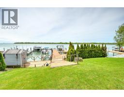 1047 Front Road South, Amherstburg, ON N9V2M4 Photo 26