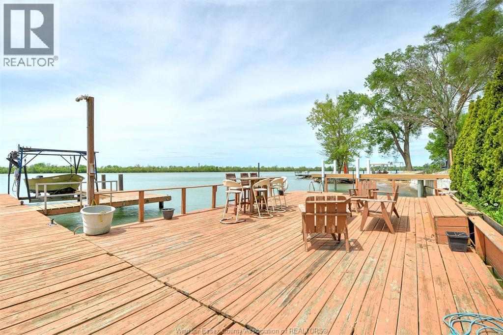 1047 FRONT ROAD South - 27