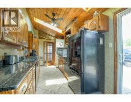 1047 Front Road South, Amherstburg, ON N9V2M4 Photo 10