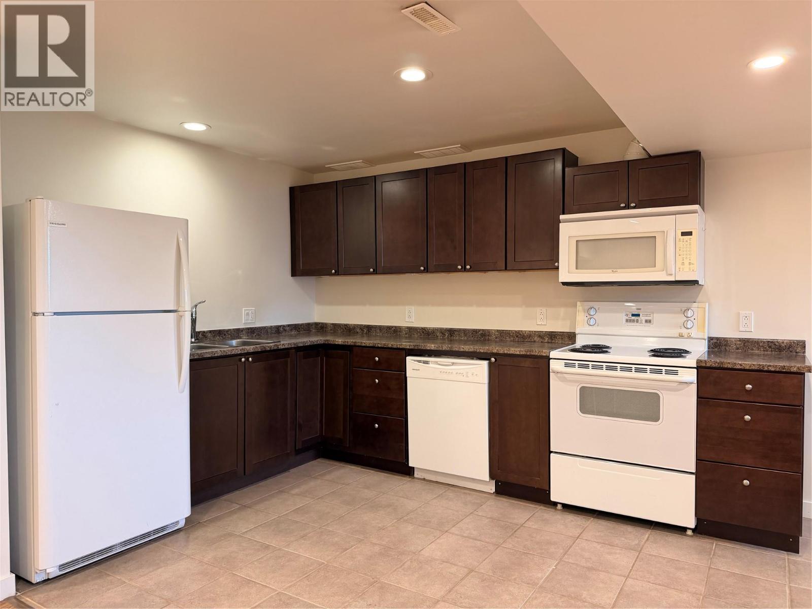 1601 37th Street - 23