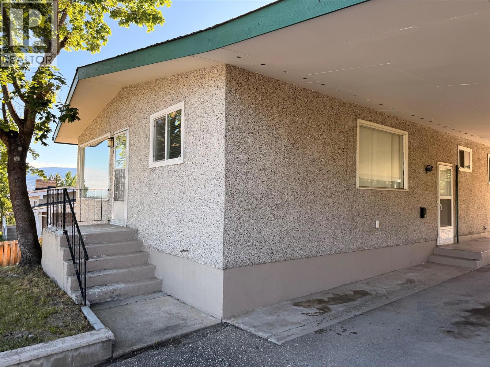 1601 37th Street - 34