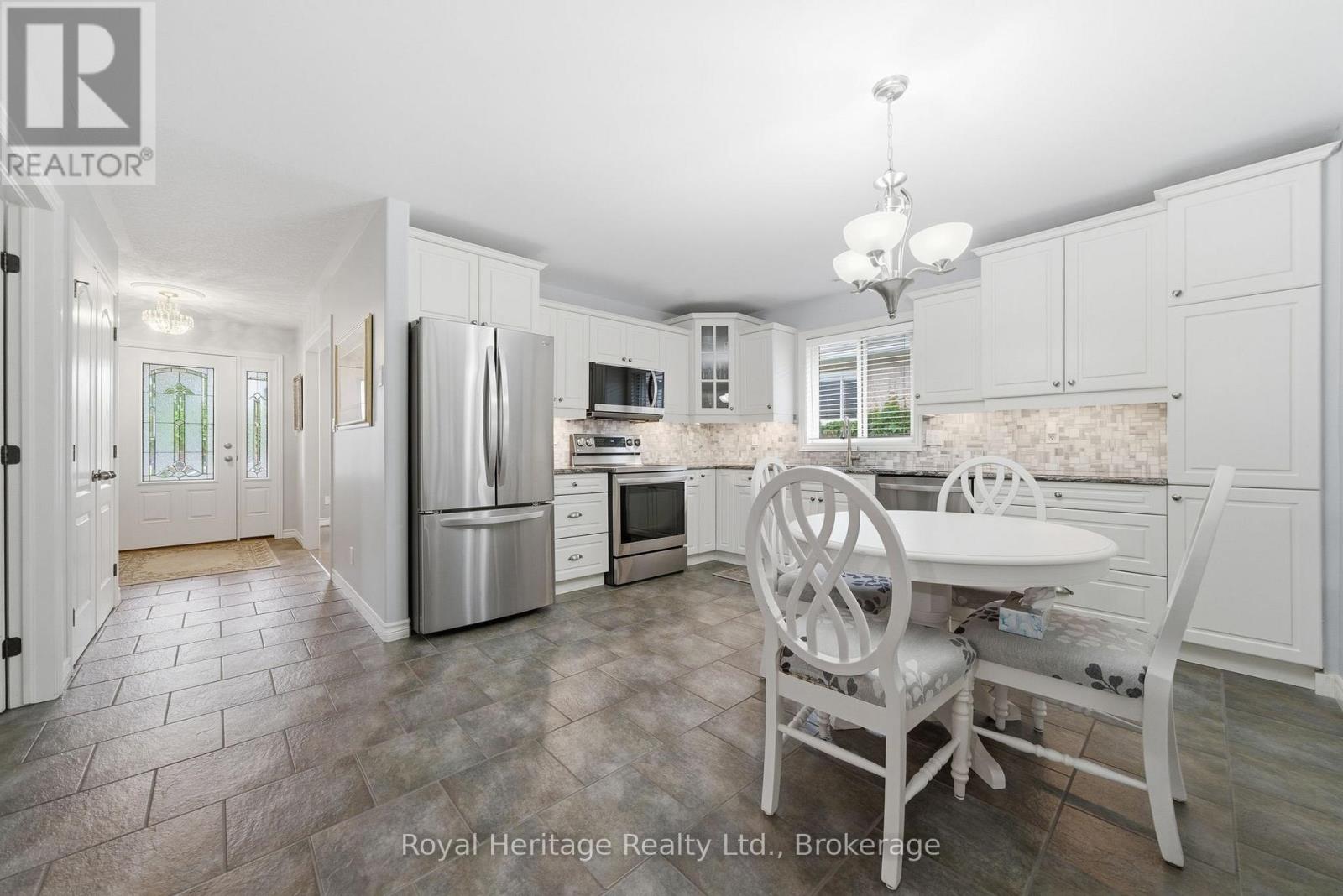 12 KIPLING DRIVE - Image 16