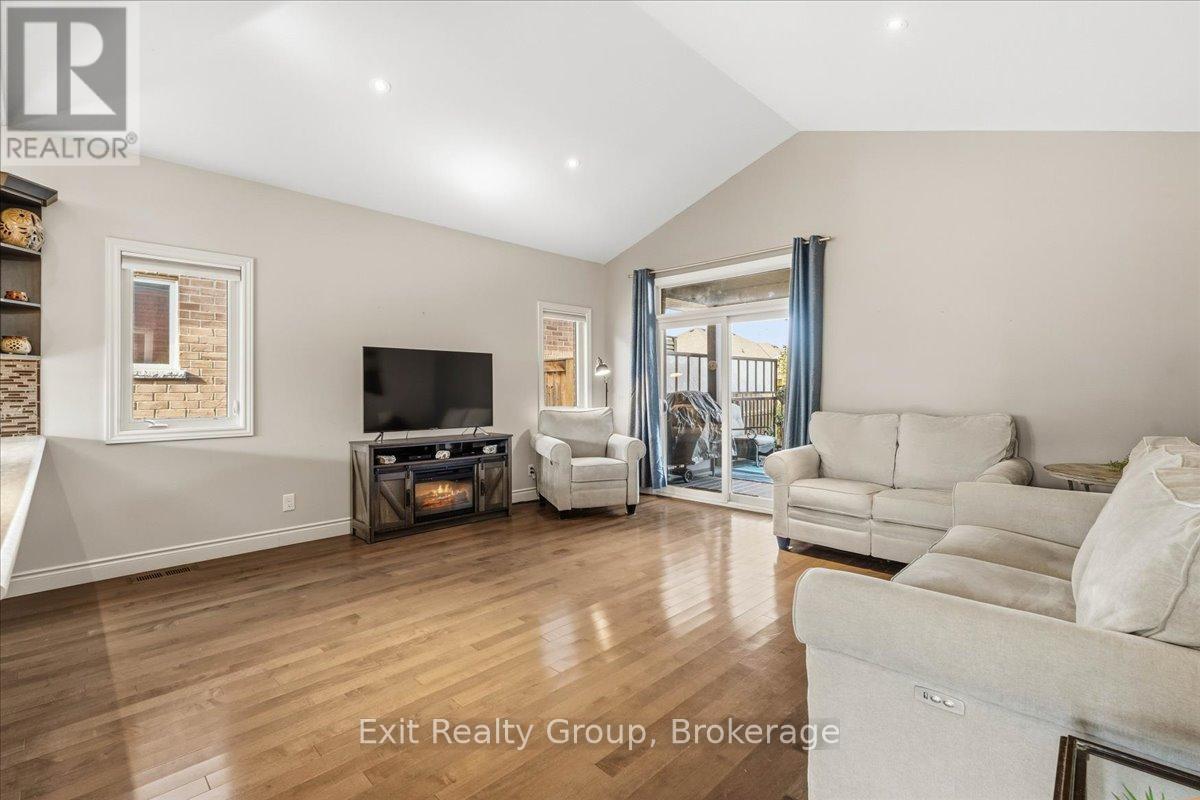 14 CAVENDISH DRIVE - Image 13