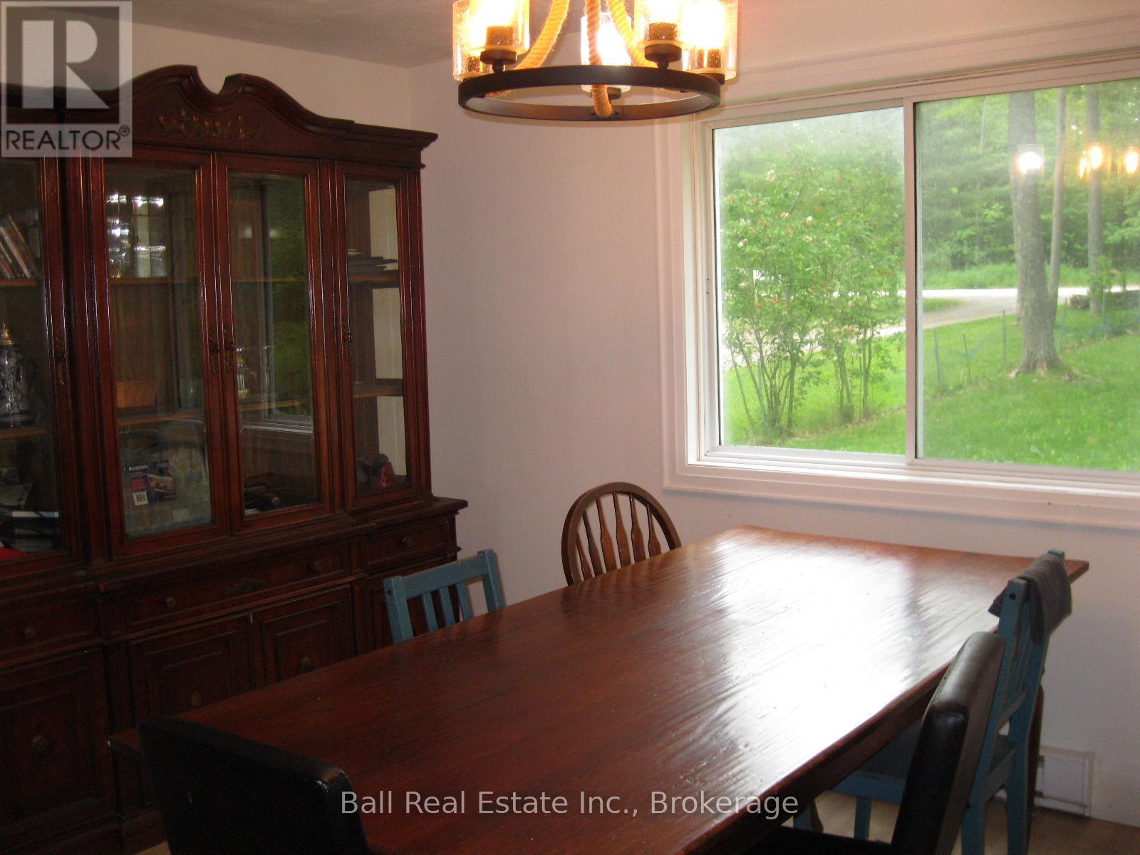 24 MAPLE RIDGE DRIVE - 17