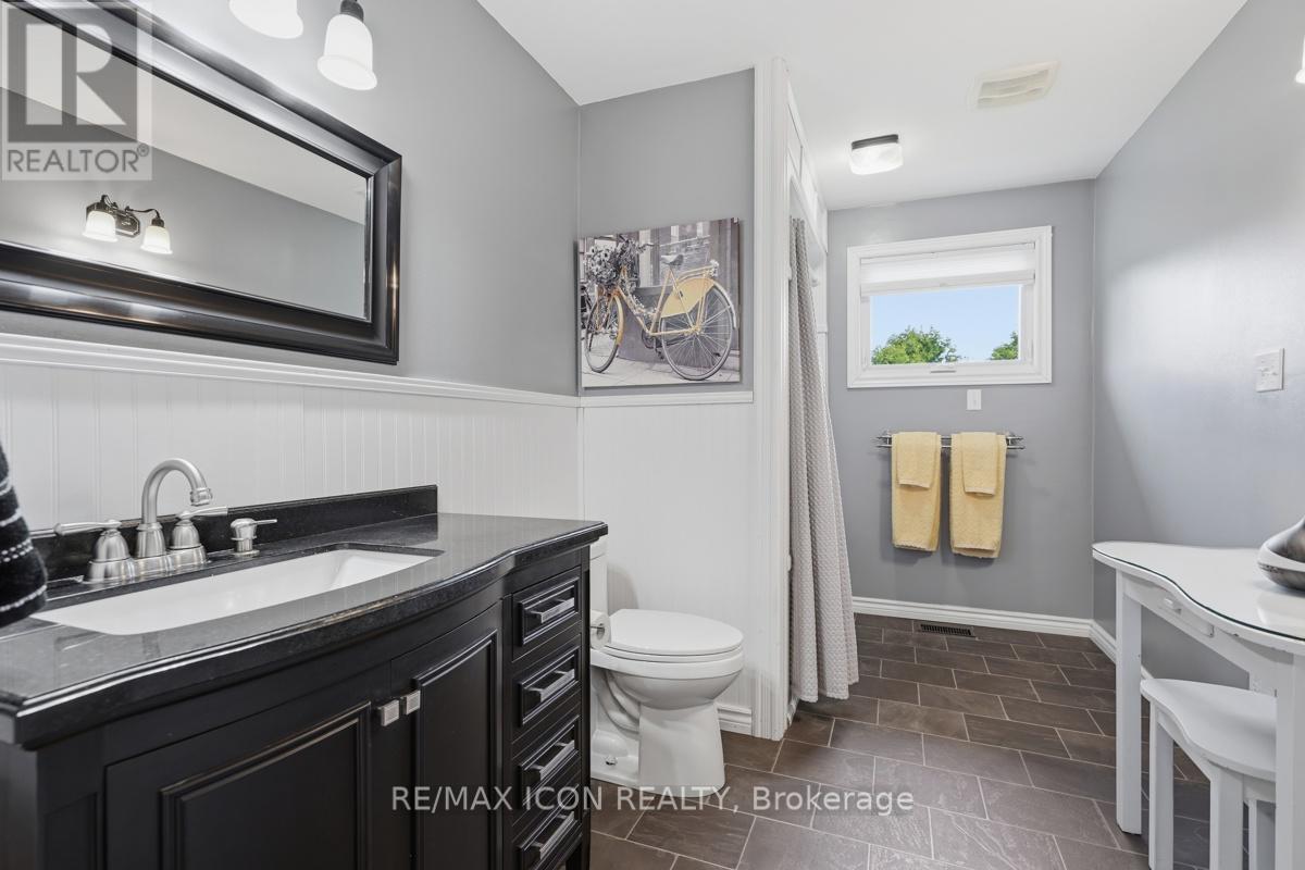 10810 GRAHAM ROAD - 24