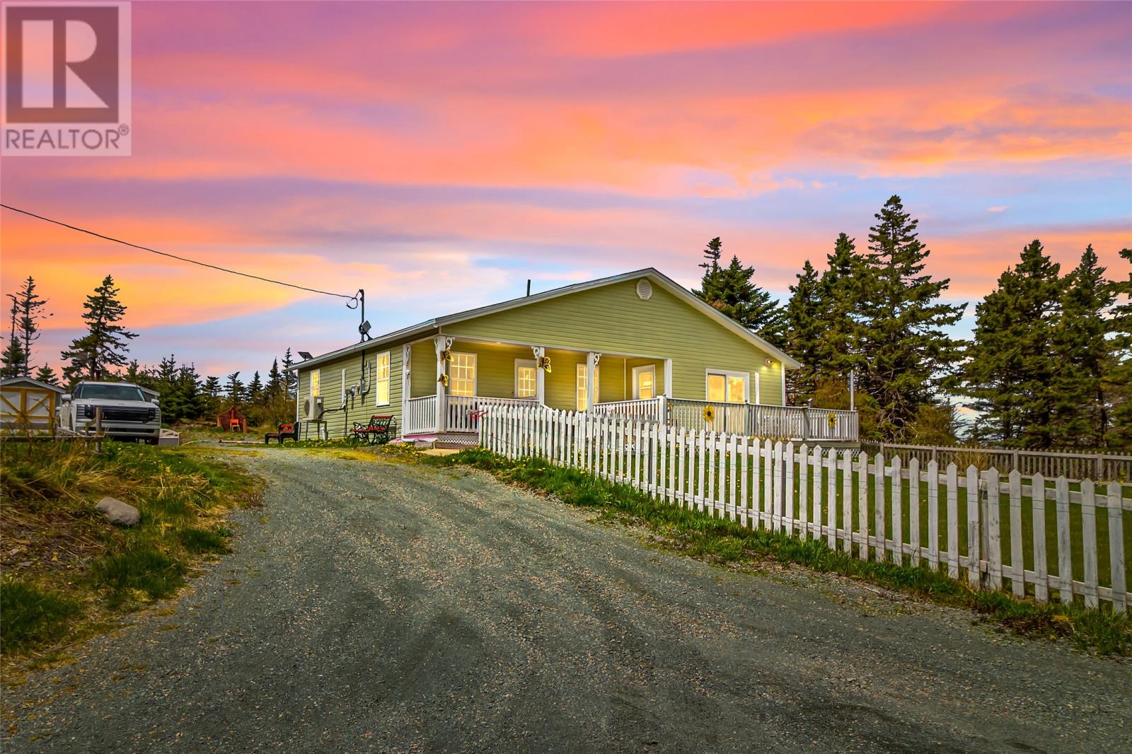9 Fox Marsh Road - 1