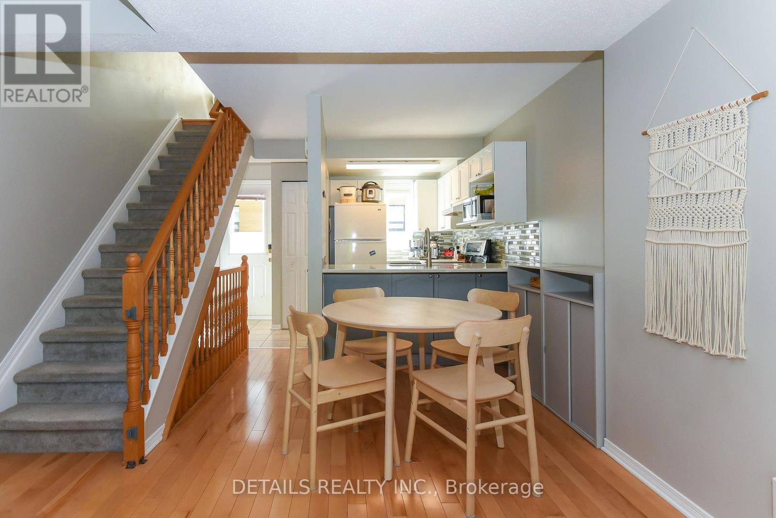2 Bed, 2 Bath House for Sale in Ottawa – 158 FORWARD AVENUE, Ottawa – MLS# X13436026 - Image 13