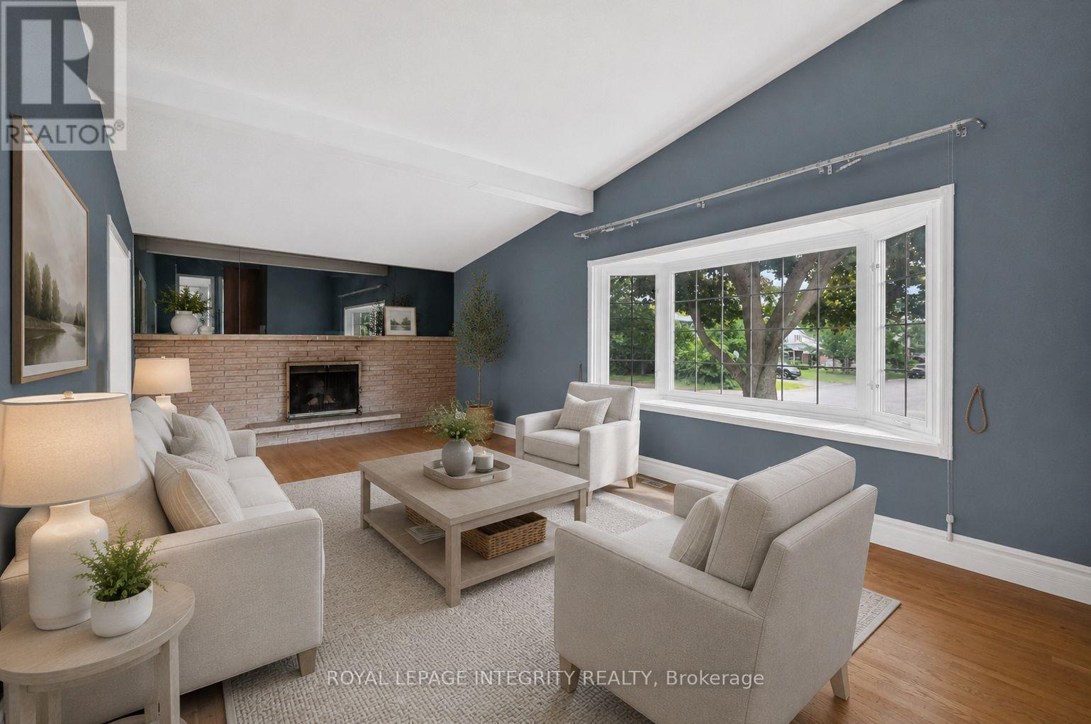 46 ST REMY DRIVE — photo 15 of 50