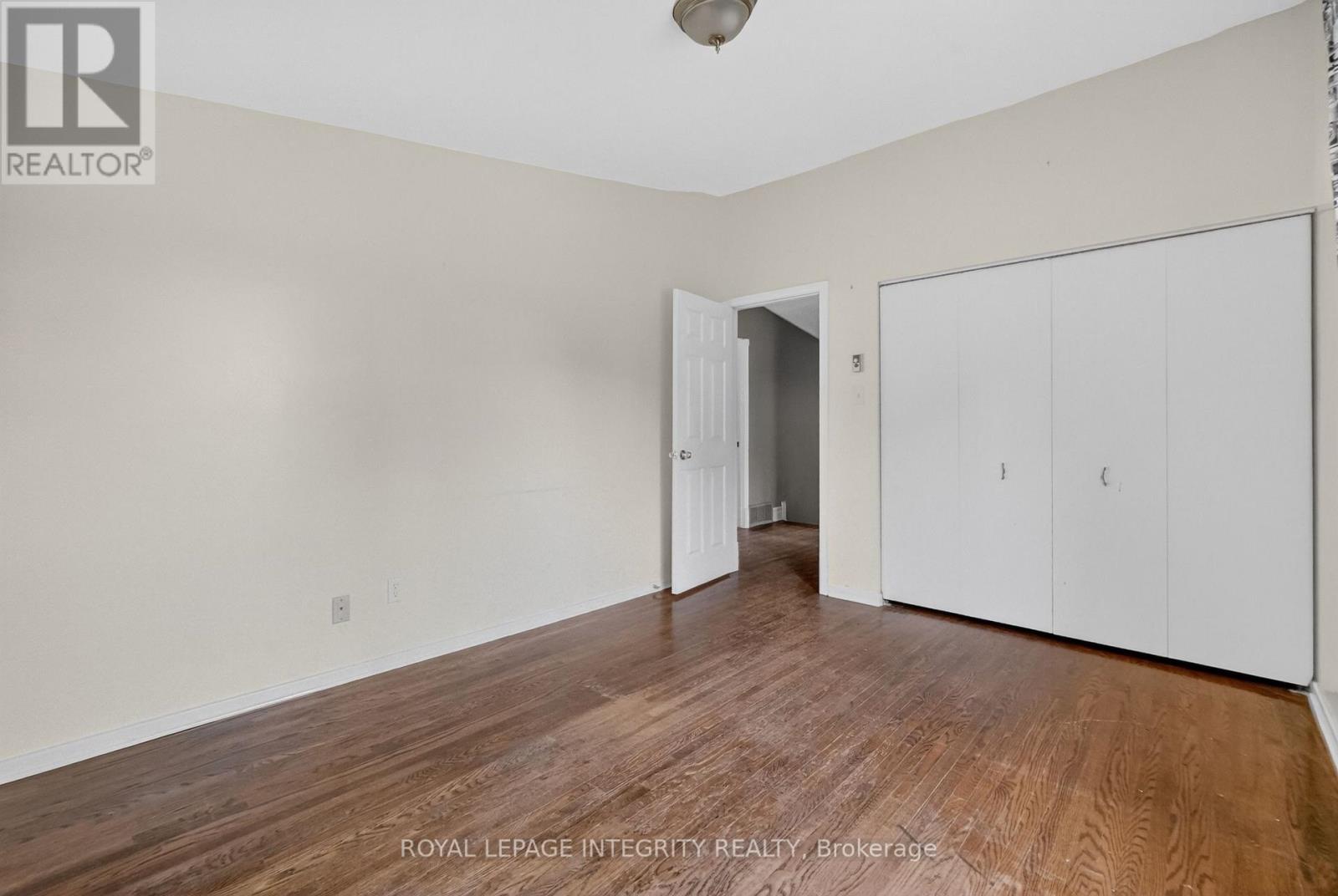 46 ST REMY DRIVE — photo 37 of 50