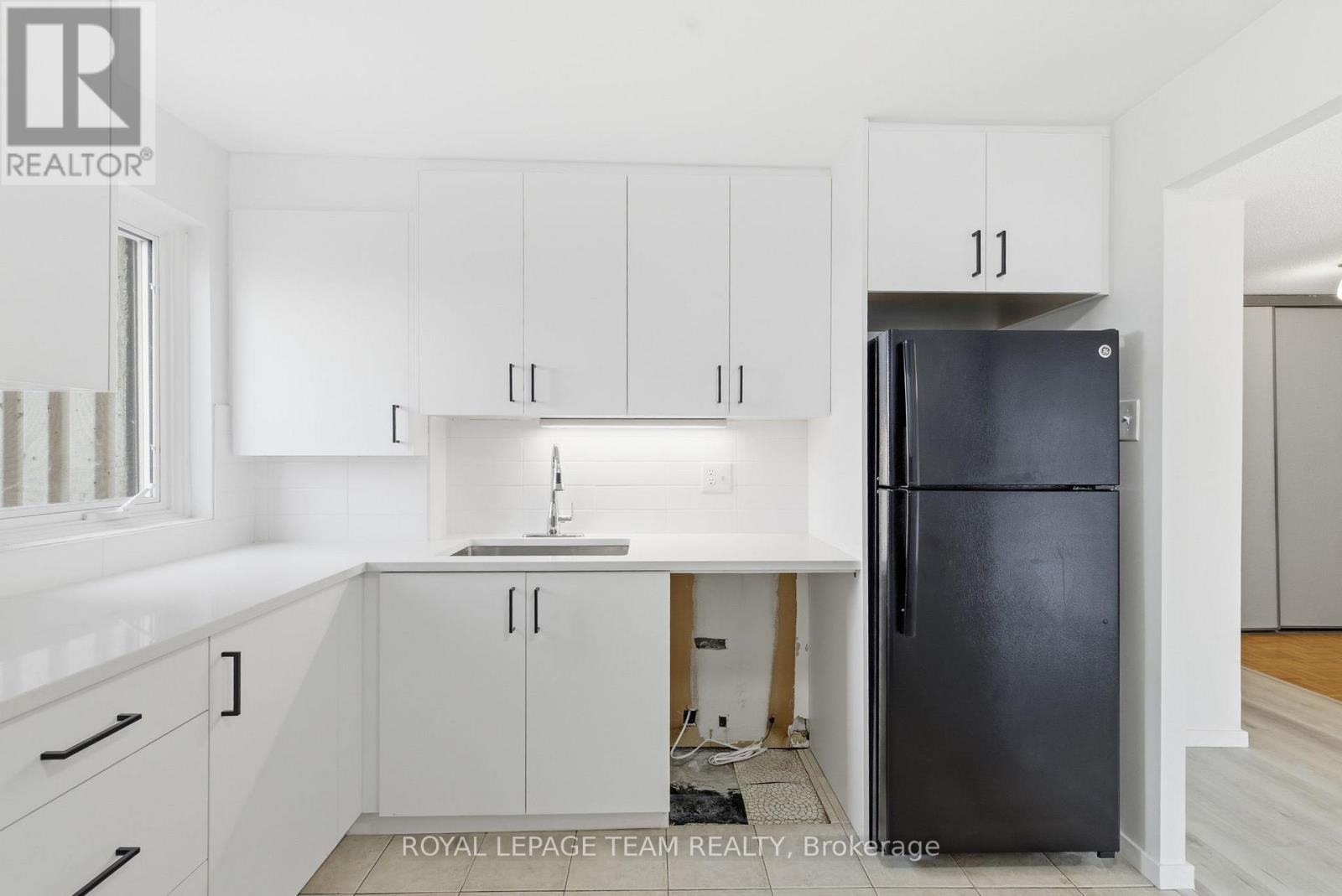 #507 1081 AMBLESIDE DRIVE - 11