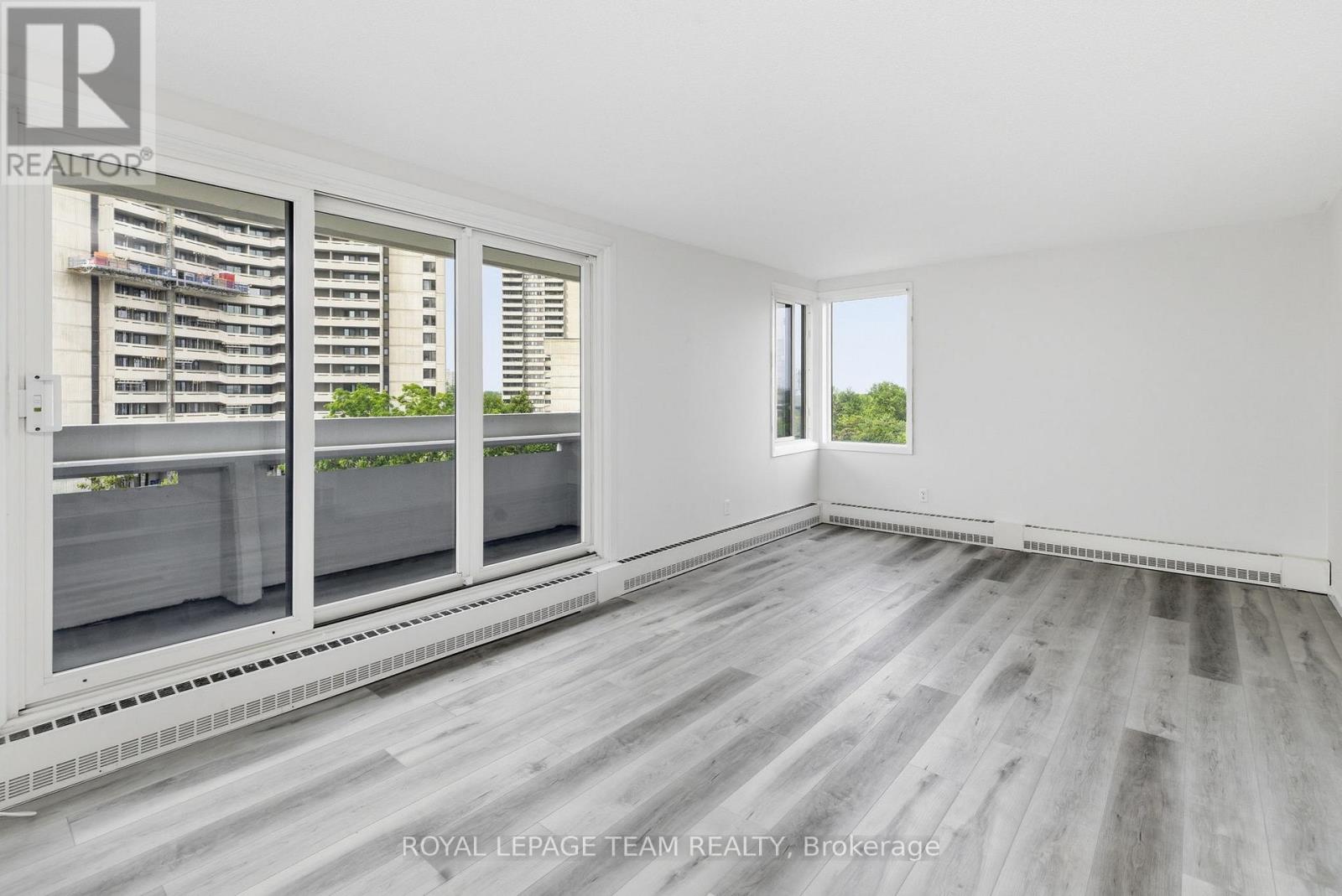 #507 1081 AMBLESIDE DRIVE - 14