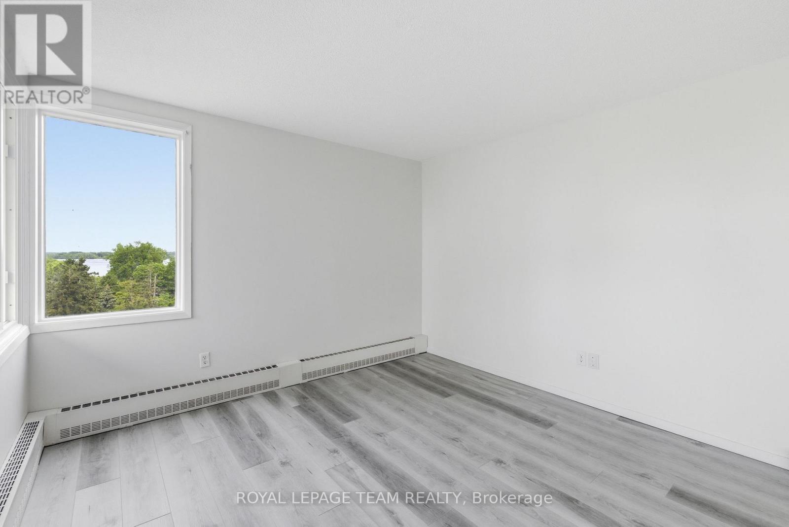 #507 1081 AMBLESIDE DRIVE - 17