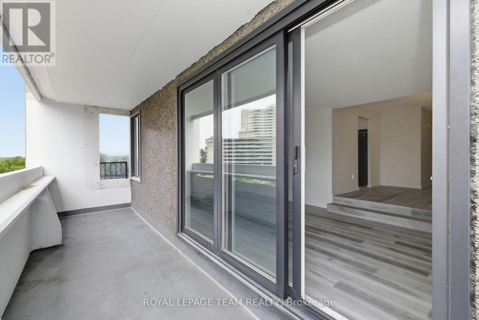 #507 1081 AMBLESIDE DRIVE - 21