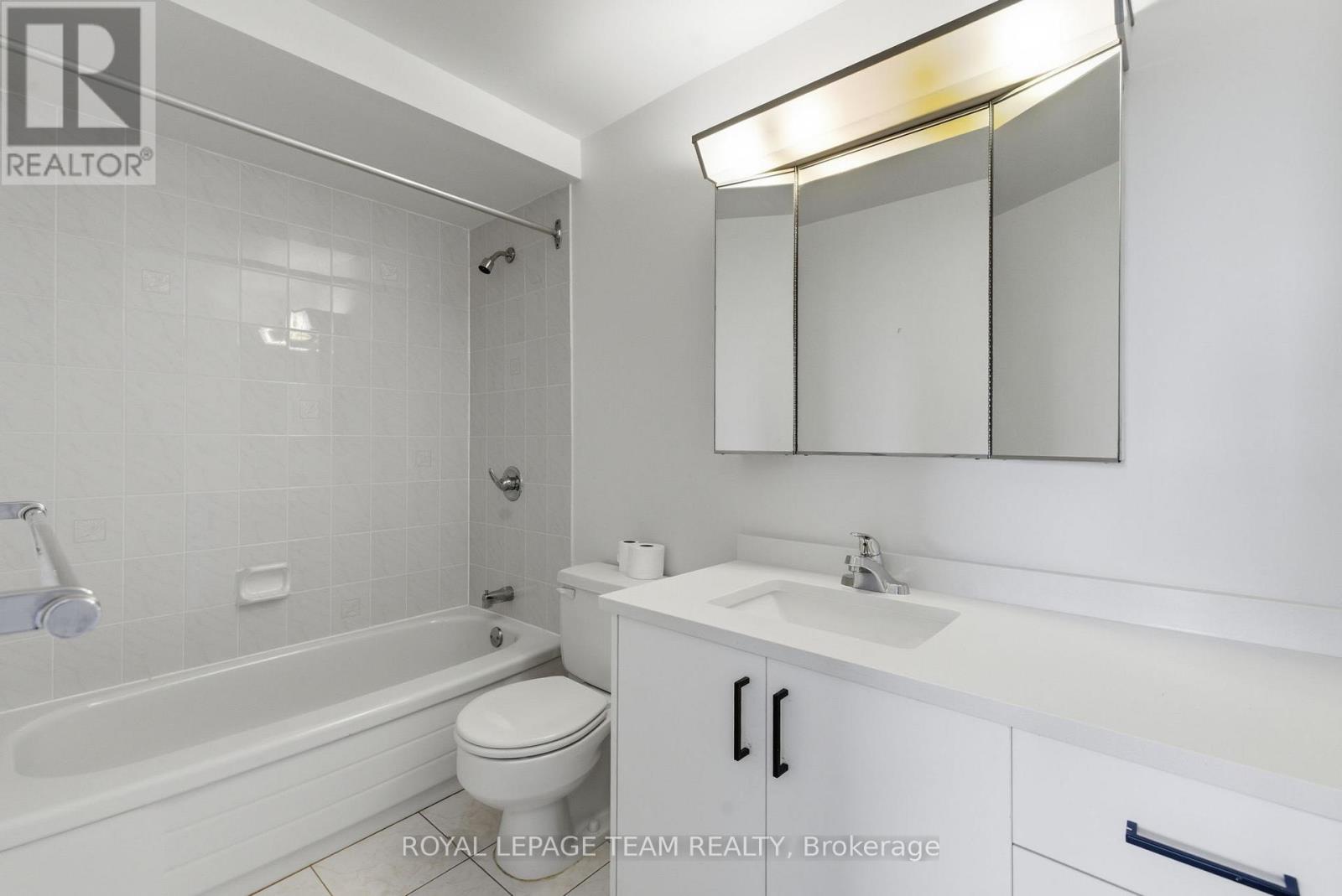 #507 1081 AMBLESIDE DRIVE - 26