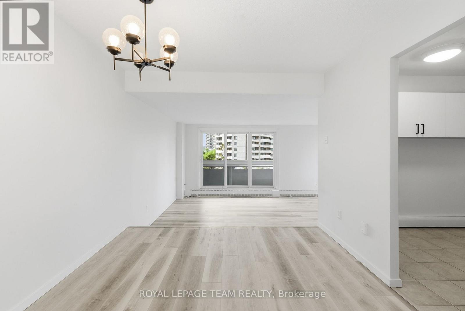 #507 1081 AMBLESIDE DRIVE - 5