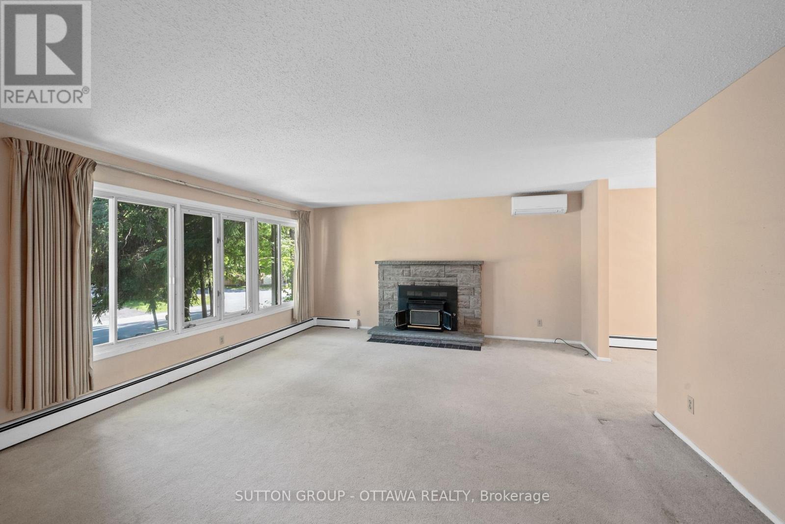 147 BANNING ROAD — photo 5 of 43