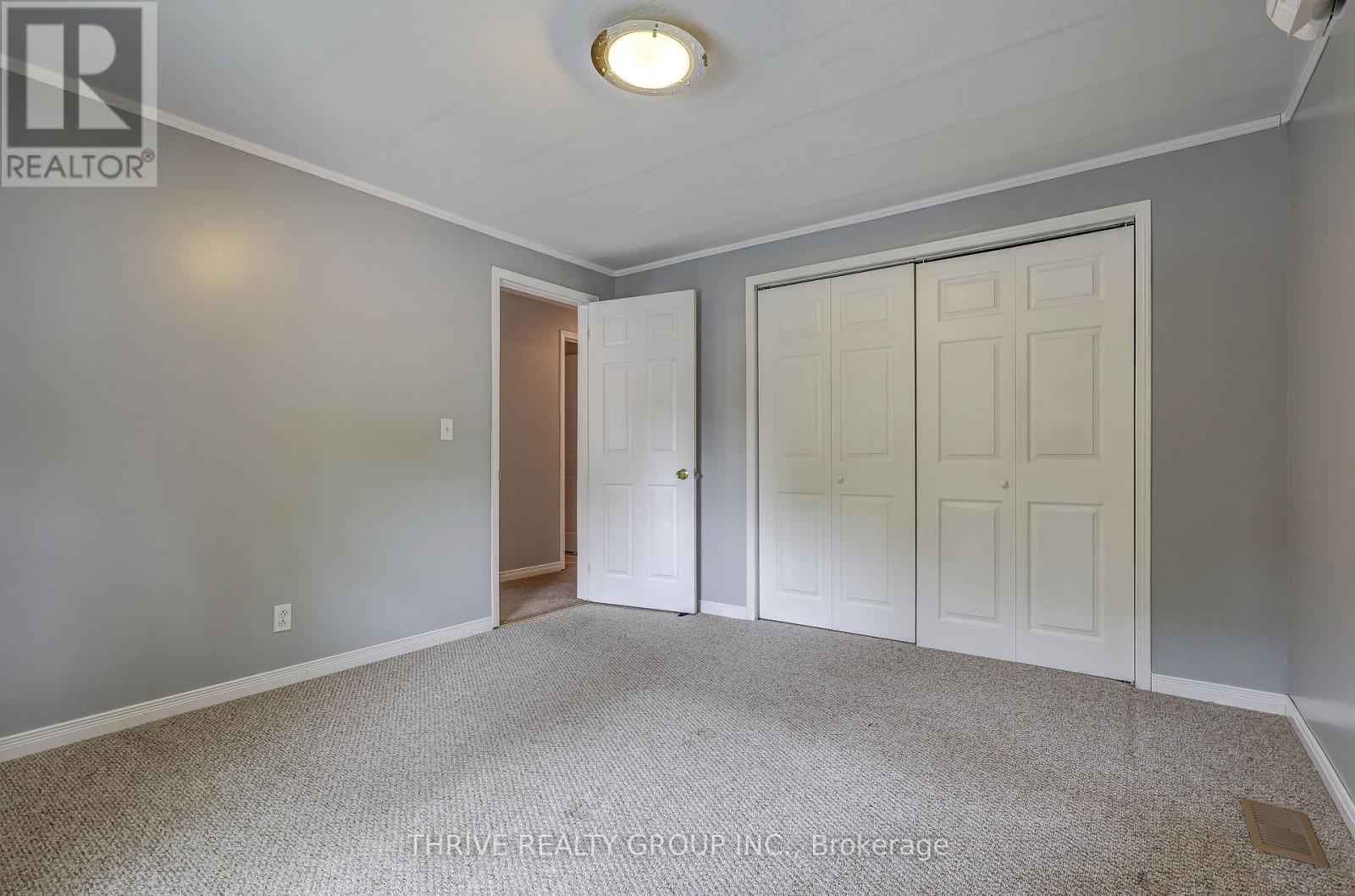 #A4 4838 SWITZER DRIVE - 33