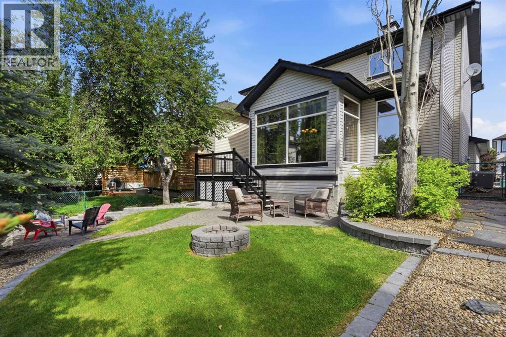 347 Mt Douglas Green SE — photo 42
