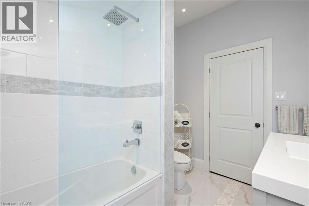 58 CENTRAL Drive - 33
