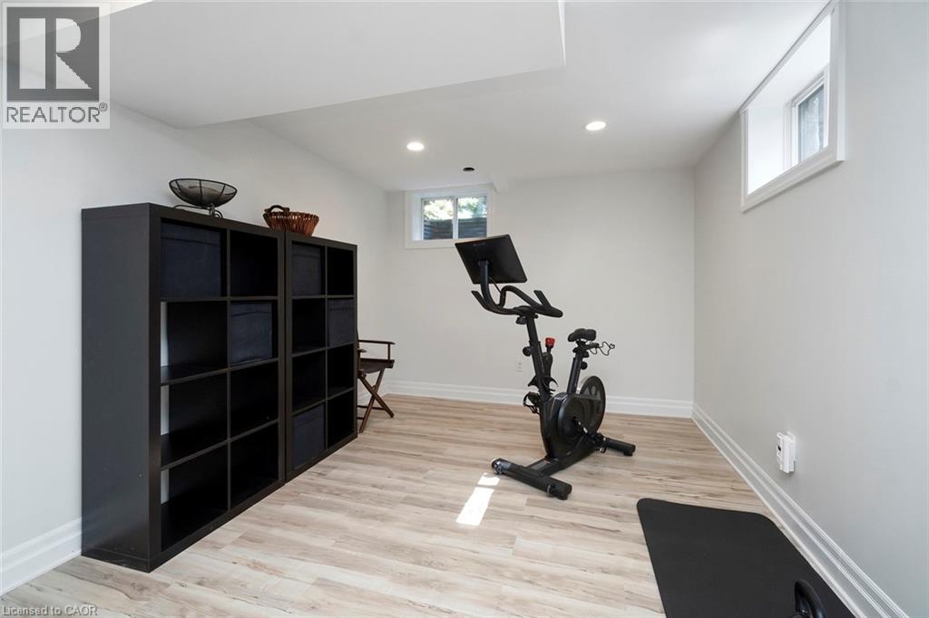 58 CENTRAL Drive - 40