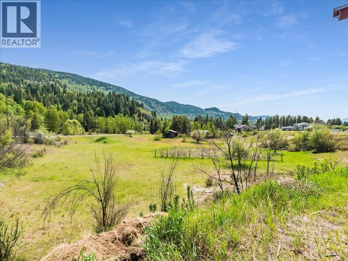 786 PRAIRIE Road - 63