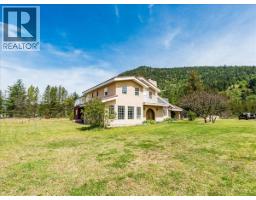 786 Prairie Road, Castlegar, BC V1N4K6 Photo 11