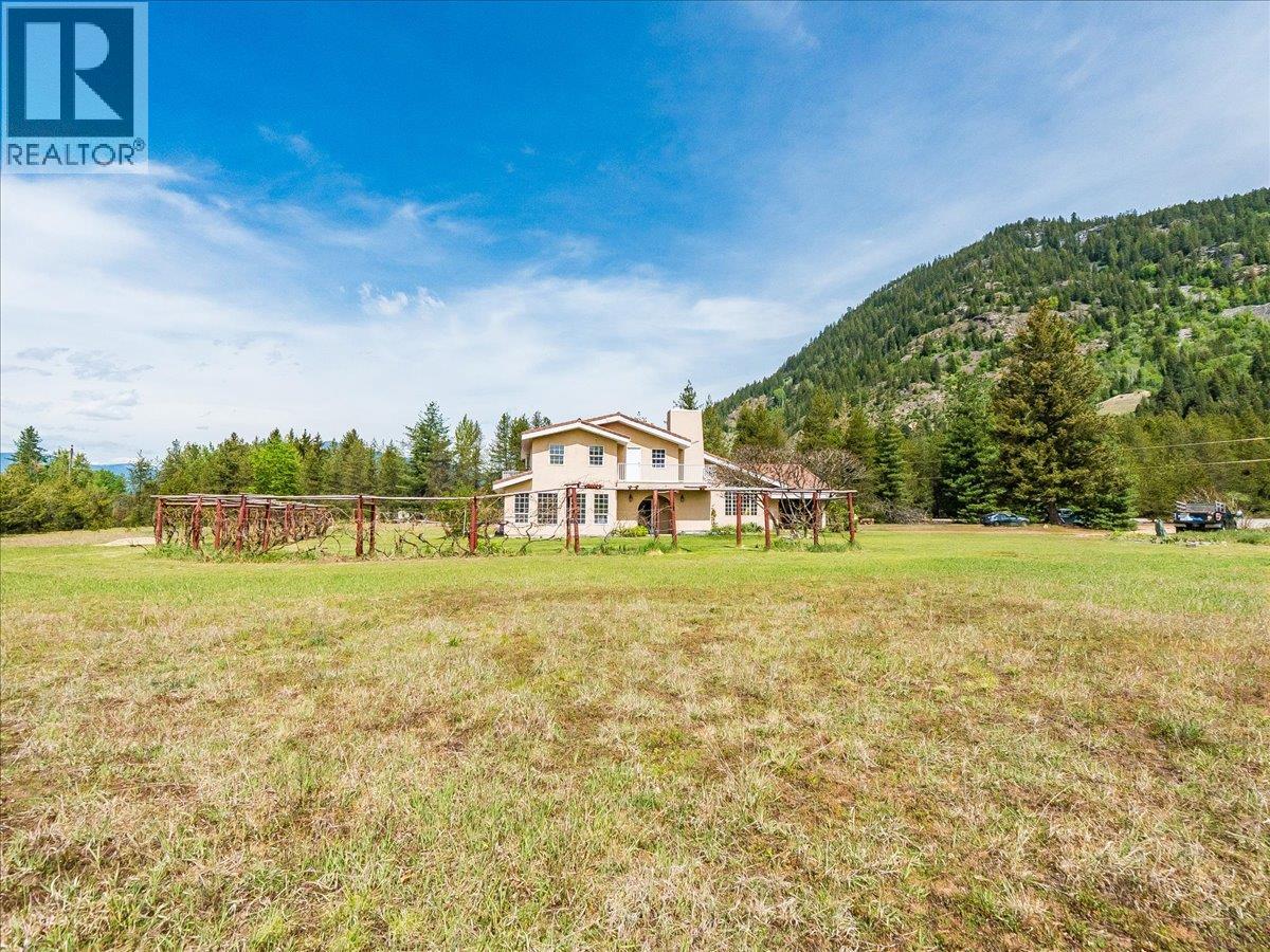 786 PRAIRIE Road - 68