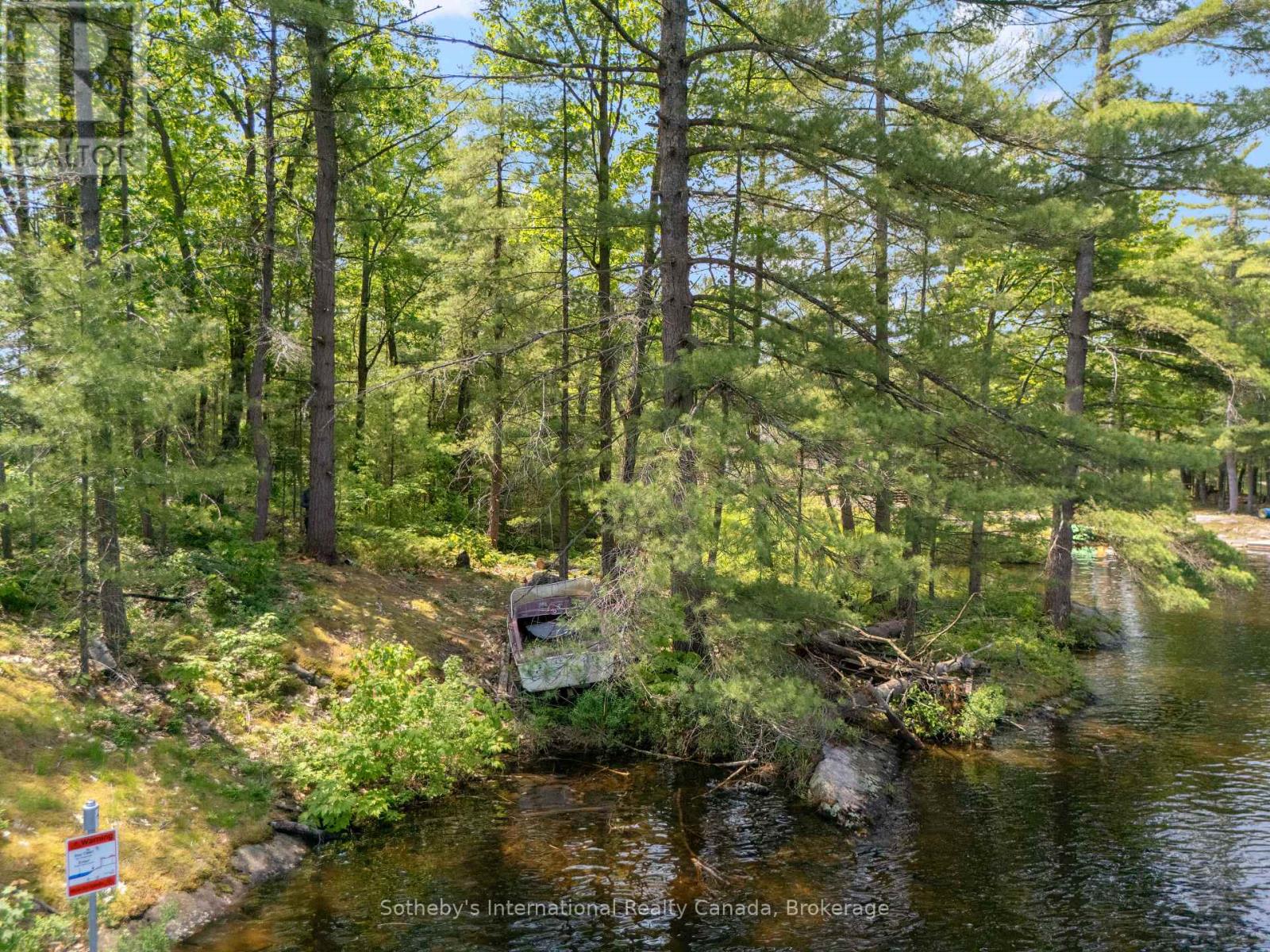4 IS 40 GO HOME LAKE - Image 28