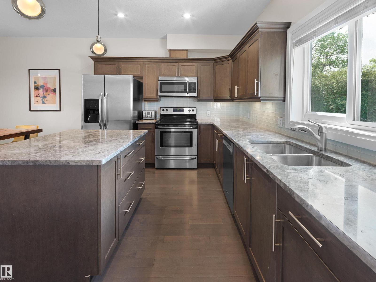10607 62 AV NW - 10
