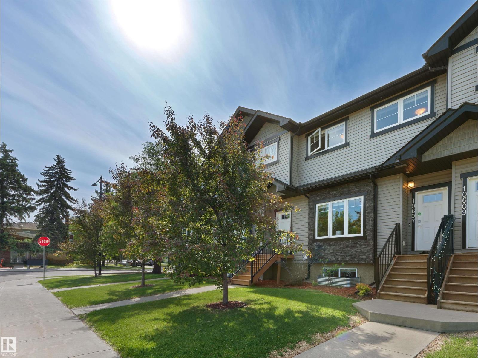 10607 62 AV NW - 35