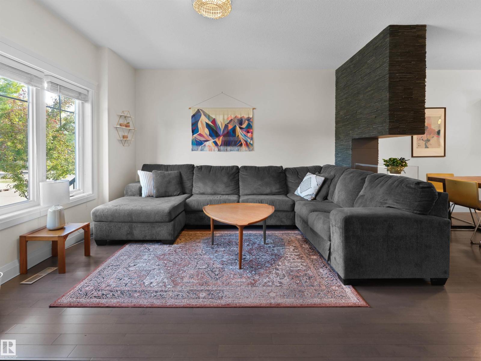 10607 62 AV NW - 5