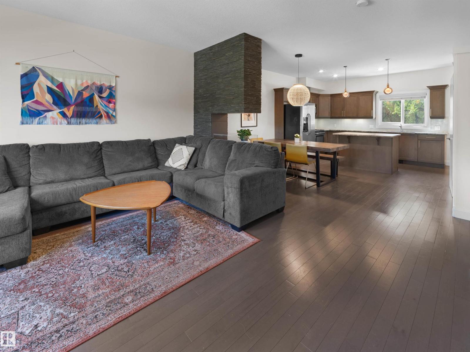 10607 62 AV NW - 6