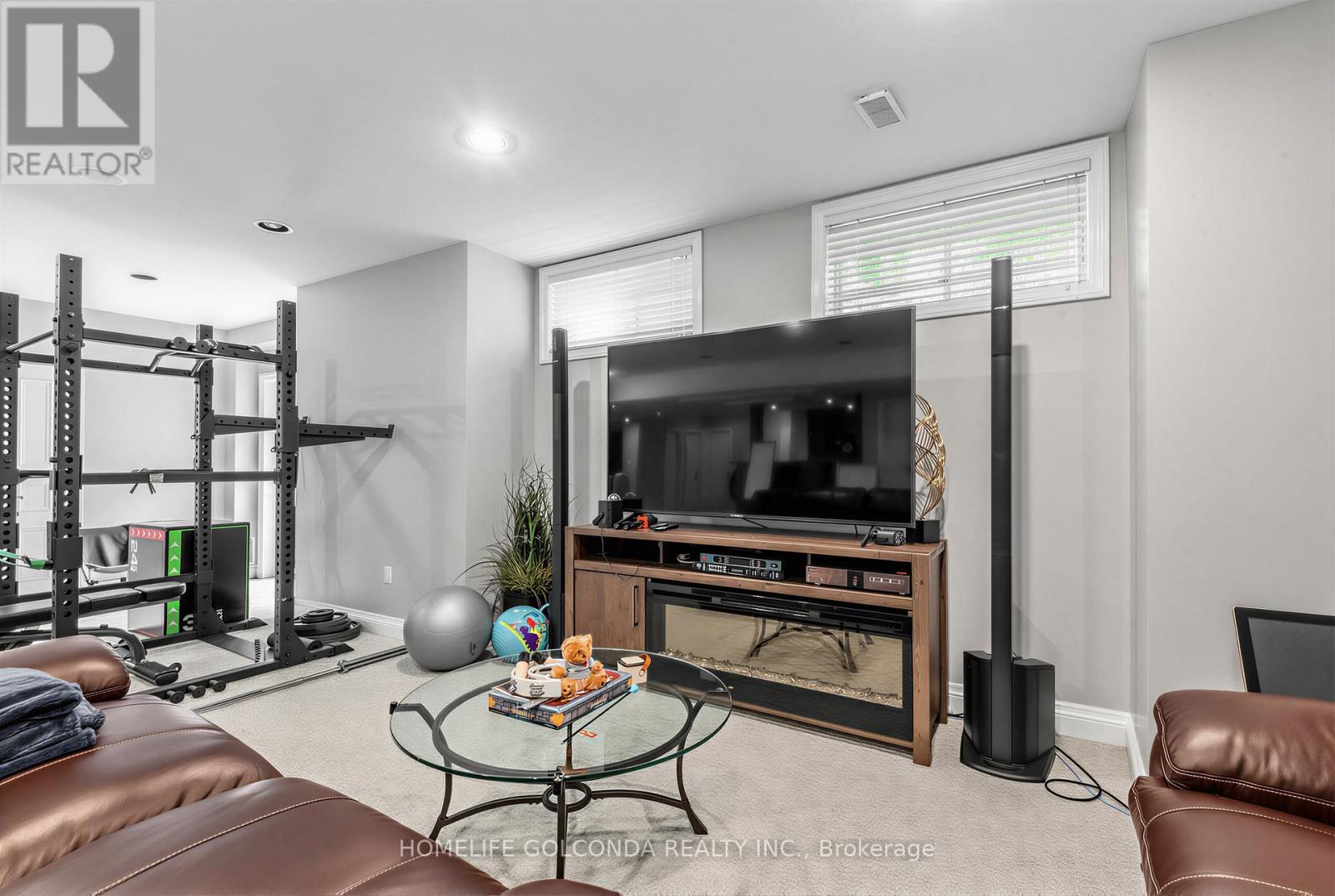 164 OWEN BOULEVARD - 44