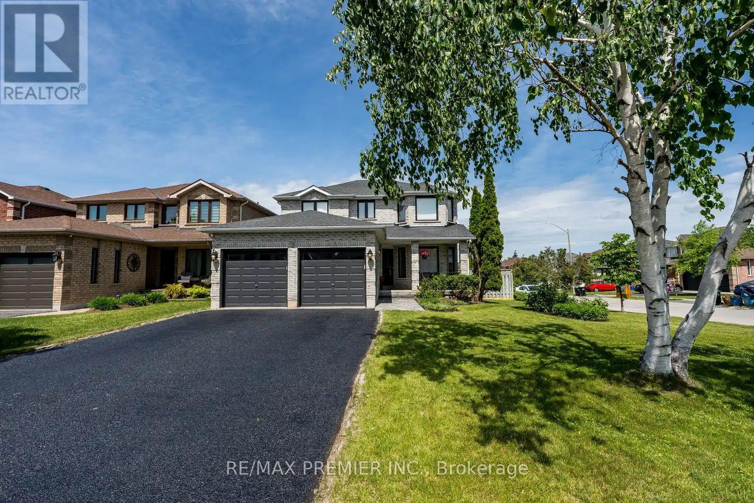 2 GRACE CRESCENT - 2