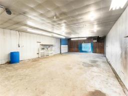 377 Main Street, Oakbank, MB R5N0N9 Photo 43