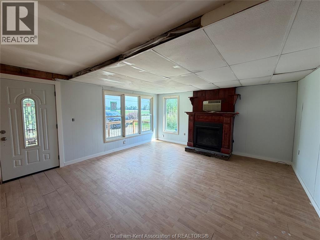656 MCNAUGHTON AVENUE East - 7