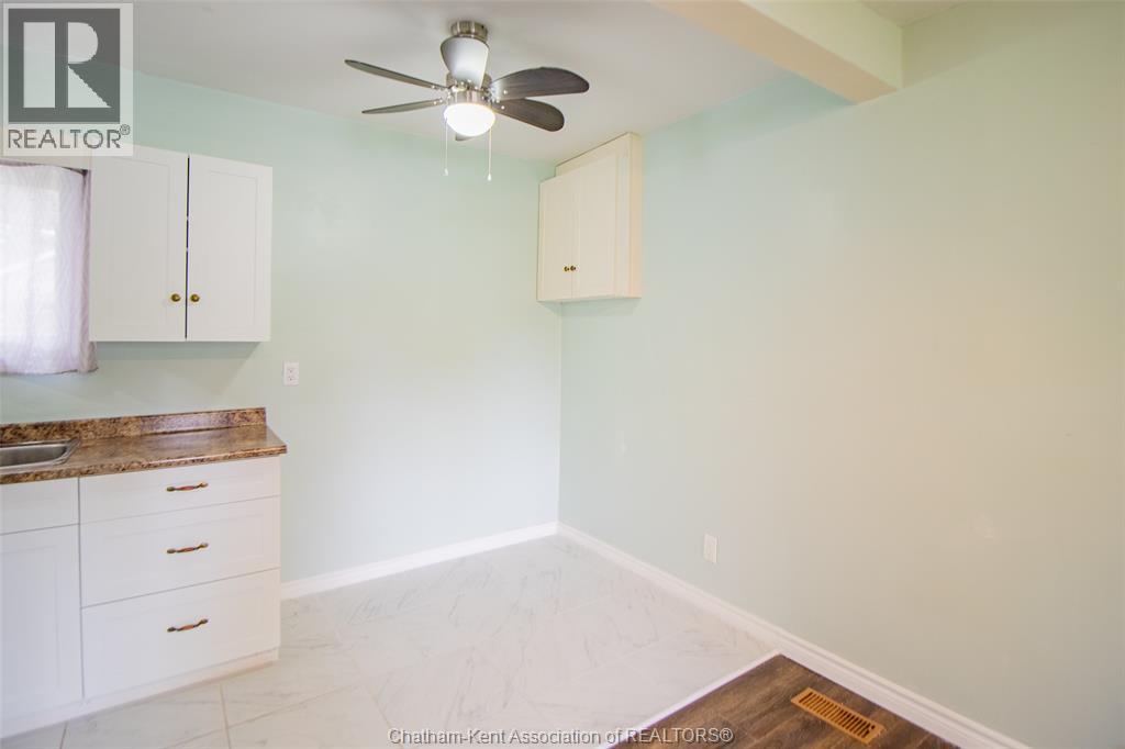 35 BERRY STREET - 12