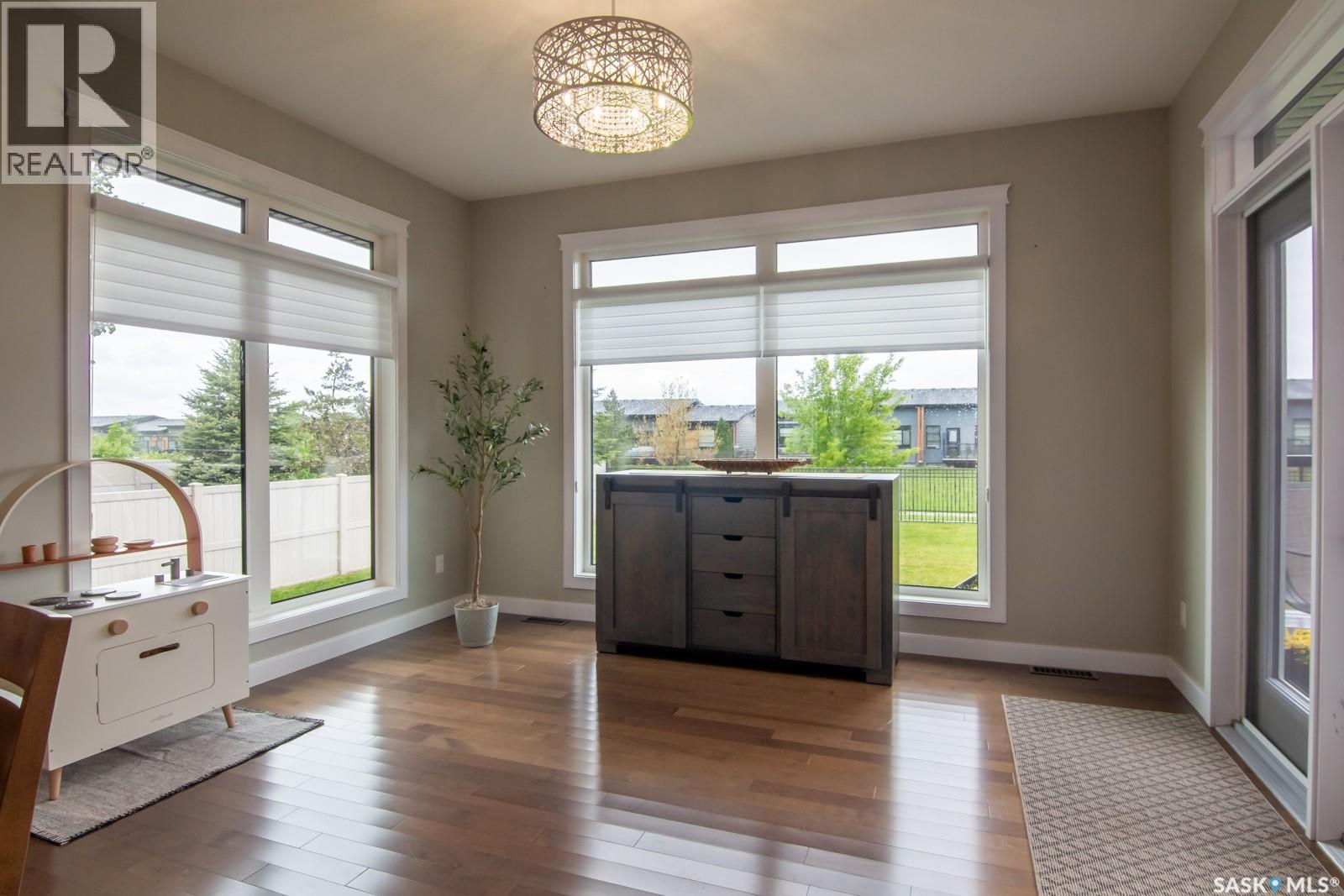 243 Pohorecky STREET — photo 11