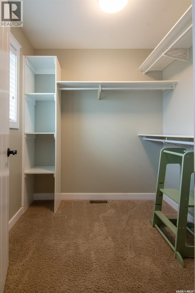 243 Pohorecky STREET — photo 21